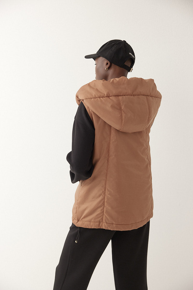 The Hooded Vest - Black