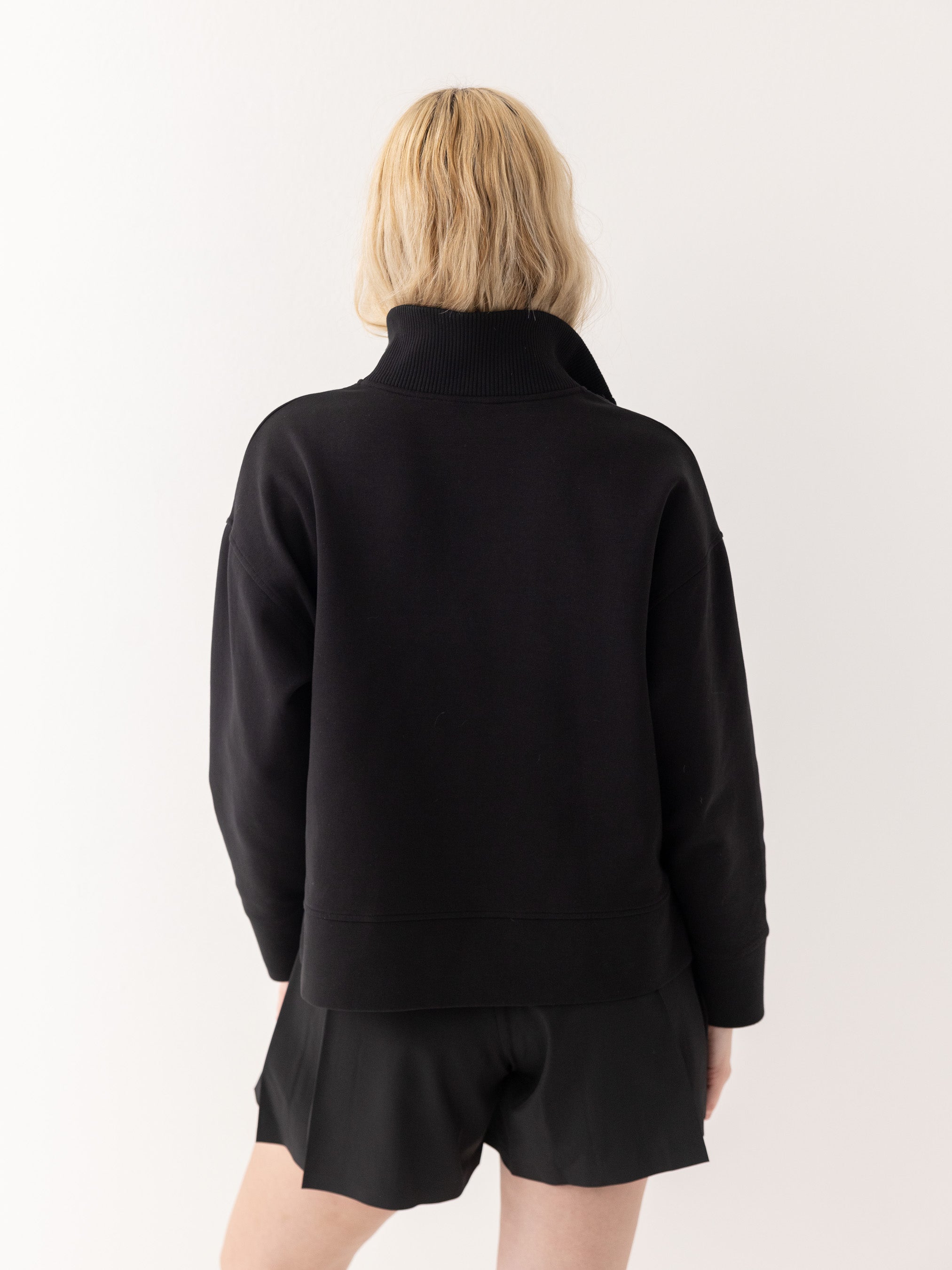 The Half-Zip Pullover - Black