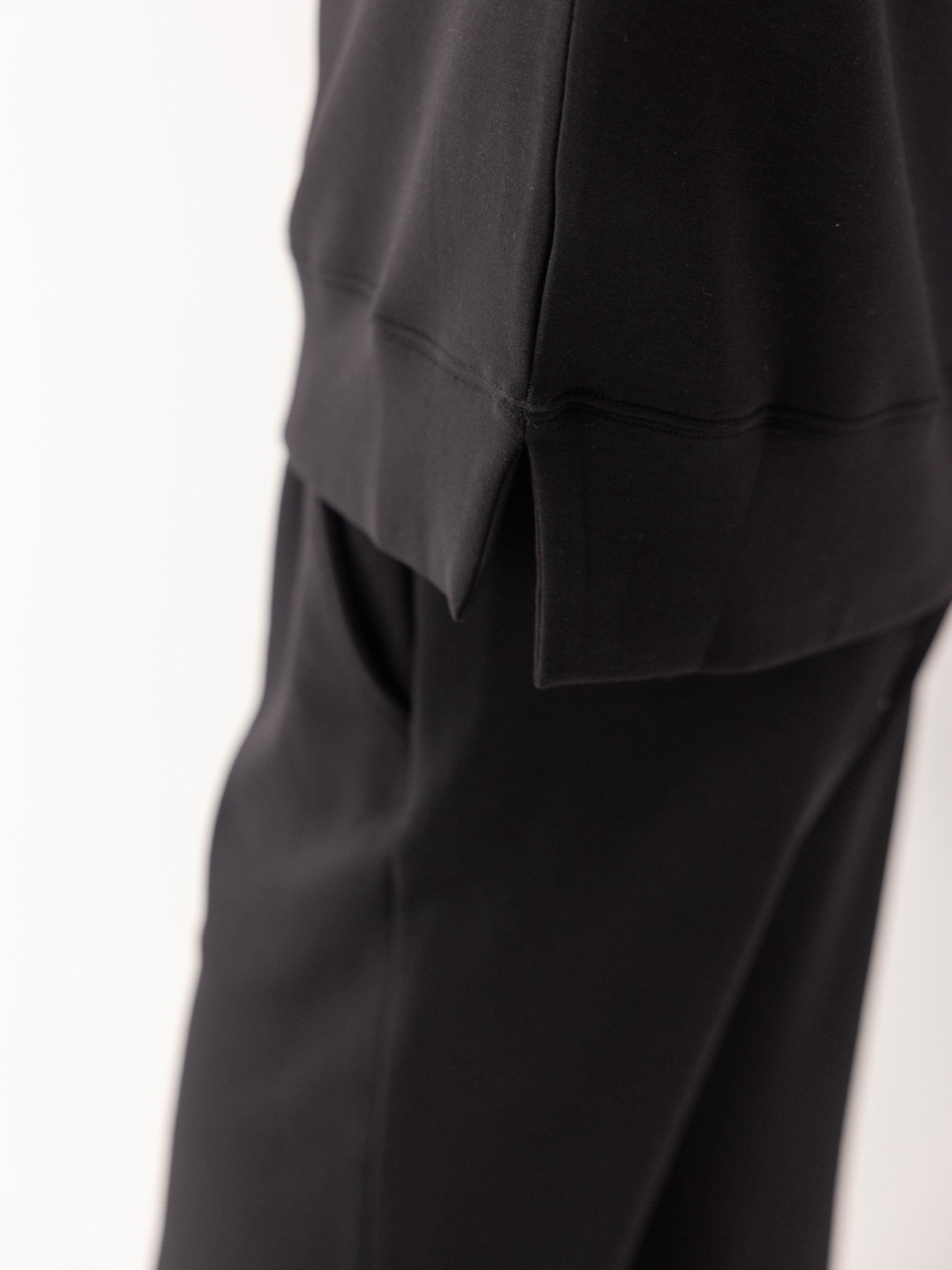 The Clubhouse Travel Pant - Black